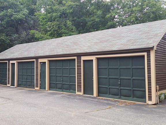 1 Car Garage