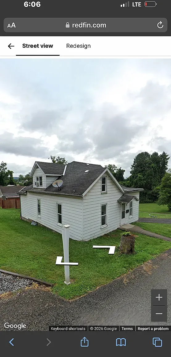 4 bed, 1200 sqft, $1,300 — Photo 1