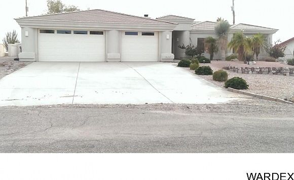 2nd image of 3936 Comet Dr