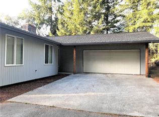 830 NE Rimrock Dr, Bremerton, WA 98311