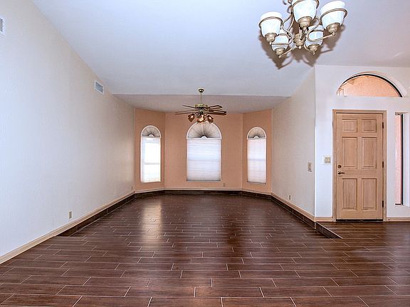 5th image of 5527 E Hillery Dr