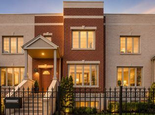 2952 W Warren Blvd, Chicago, IL 60612