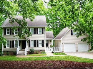 208 Long Needle Dr, Clayton, NC 27520