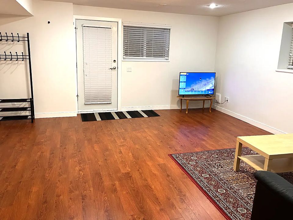 1st image of 3385 Watkins Ave #67123