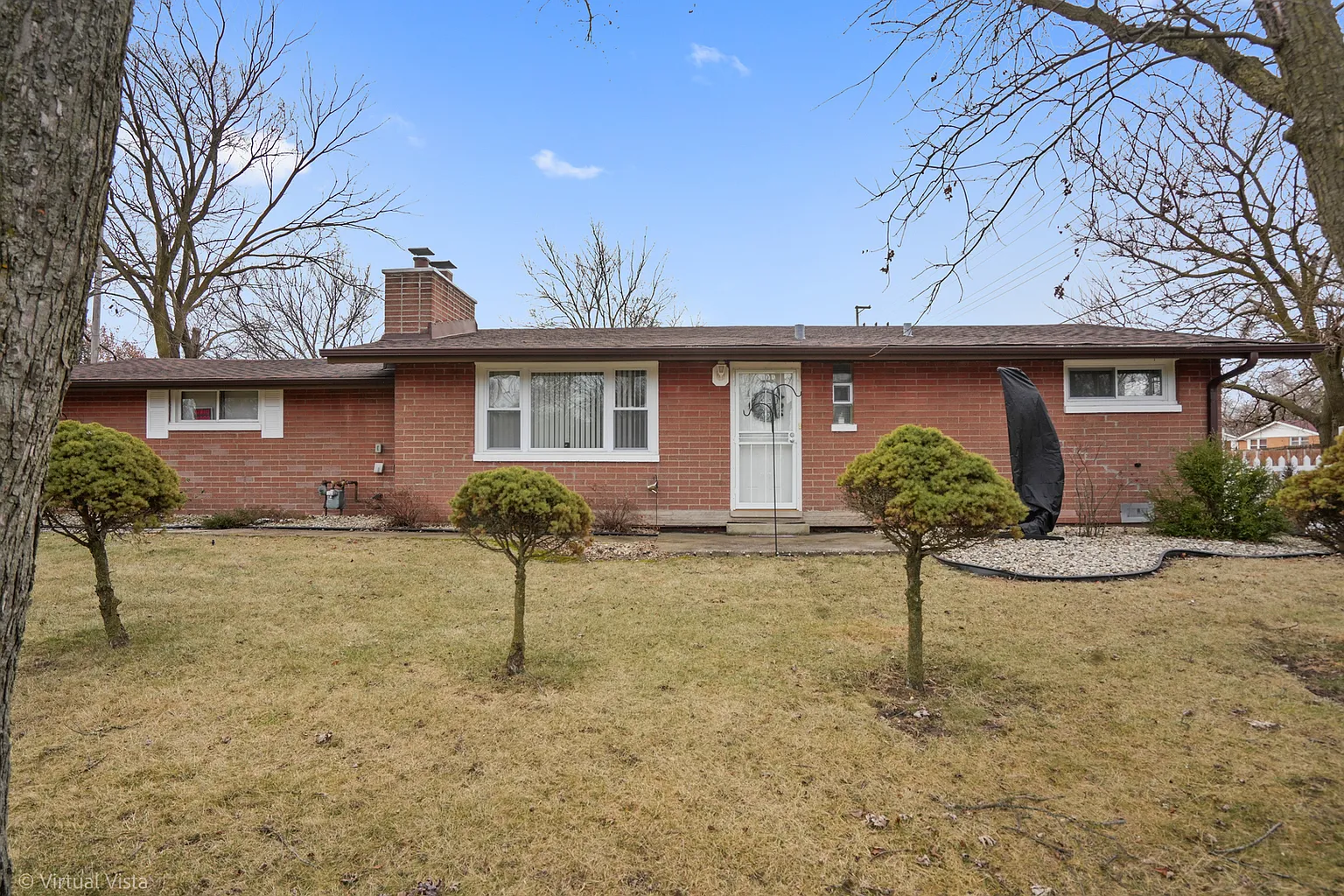 3133 172nd St photo 1