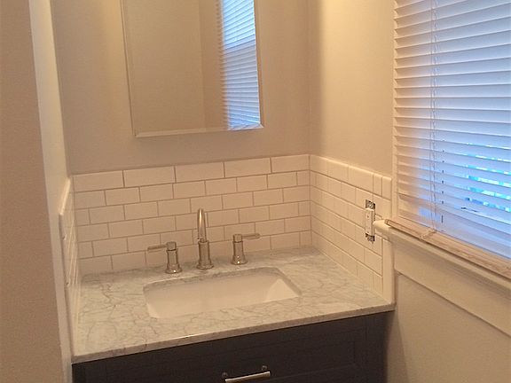 4th image of 309 Kipling St #309