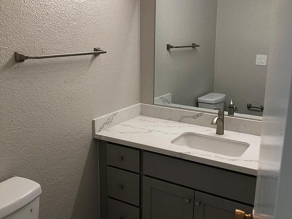 5th image of 1333 Saratoga Ave APT 3