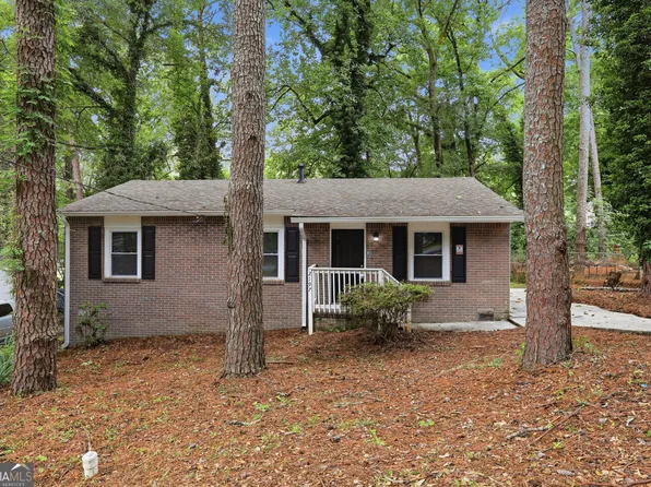 2197 Swallow Cir SE, Atlanta, GA 30315