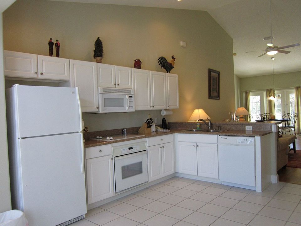 1st image of 100 Palm Harbor Pkwy APT 18