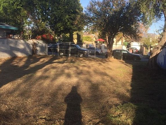 2nd image of 7805 Troost Ave