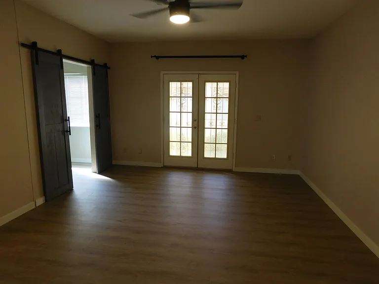 8301 Boseck Dr #115 — Photo 14