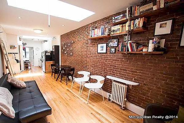 Rented by Metropolitan Realty | media 25