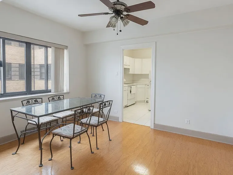 5057 N Marine Dr #A5 — Photo 3