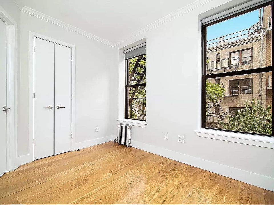 1st image of 515 W 47th St #3H