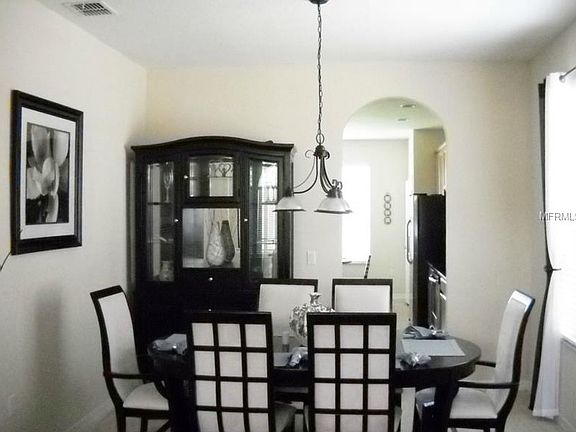 3rd image of 921 Lost Grove Cir