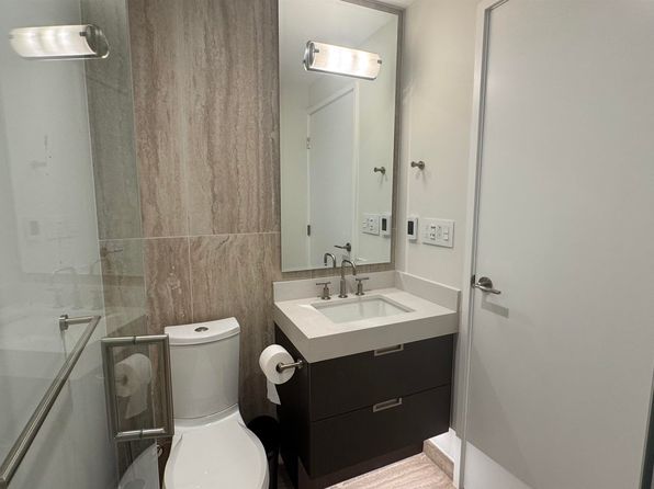 2 bedroom rental in Vancouver — photo 22