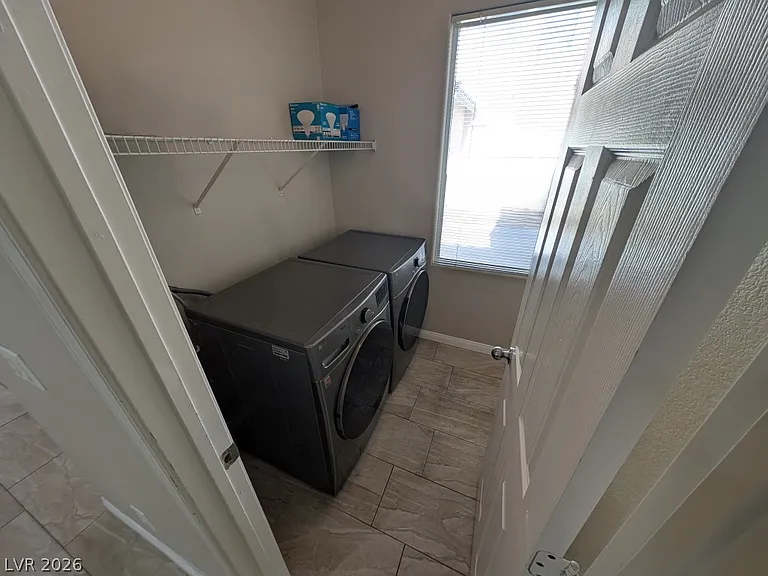 4445 Laguna Garden Ave — Photo 28