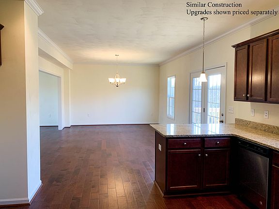 5th image of 8386 Leighburn Dr