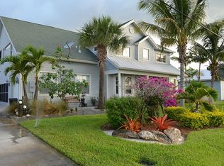 487 SE Verada Ave, Port Saint Lucie, FL 34983