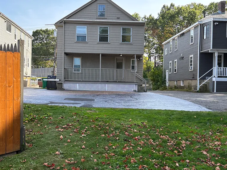 27 Elliot St — Photo 9