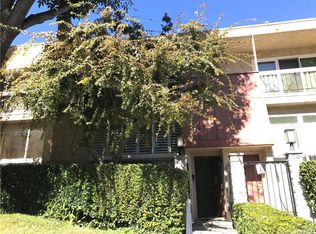 17805 Margate St, Encino, CA 91316