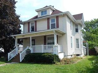 1129 38th St, Rock Island, IL