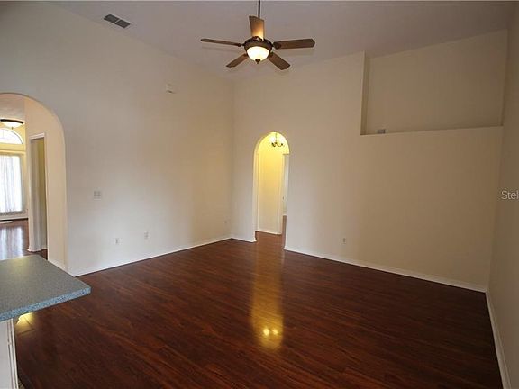 2nd image of 500 Lakescape Ct #1