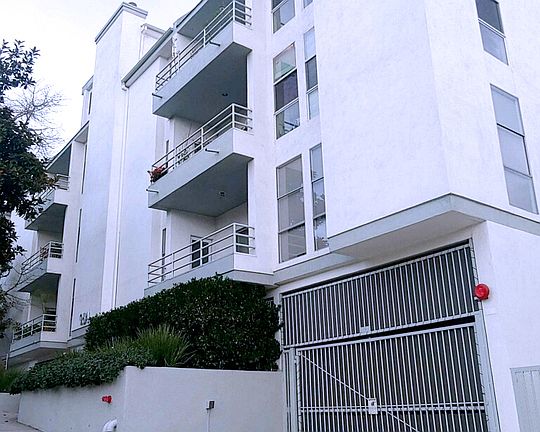 3rd image of 964 Hancock Ave APT 202