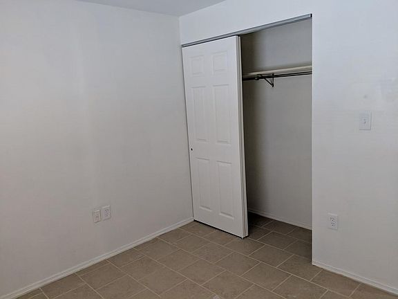 2nd image of 523 Sheets St