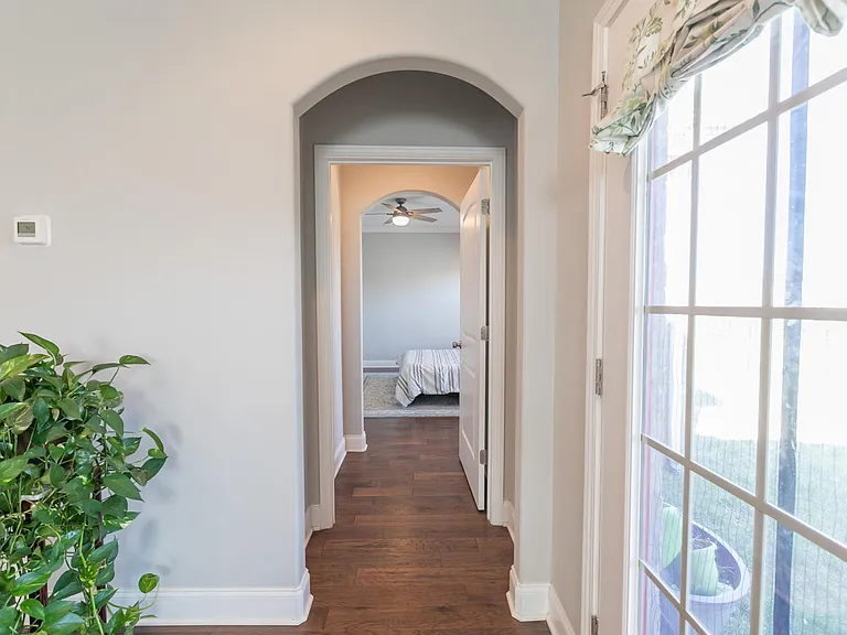 1055 Crisp Spring Dr — Photo 30