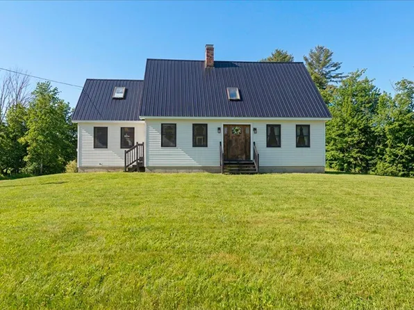 59 Vanner Road, Washington, ME 04574