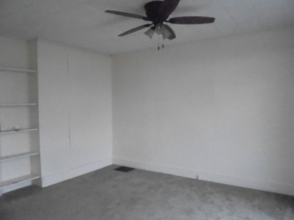 3rd image of 149 Ohio Ave