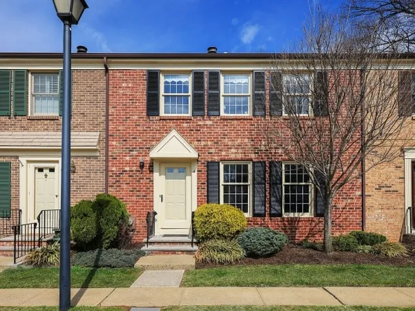 4 Cowperthwaite Sq, Westfield Town, NJ 07090