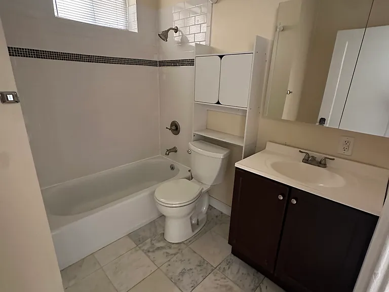 7260 Wise Ave — Photo 4