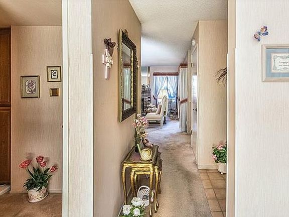 3rd image of 8137 Briar Ridge Ln