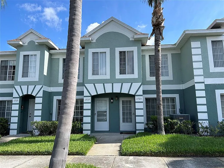 1727 Fluorshire Dr — Photo 1