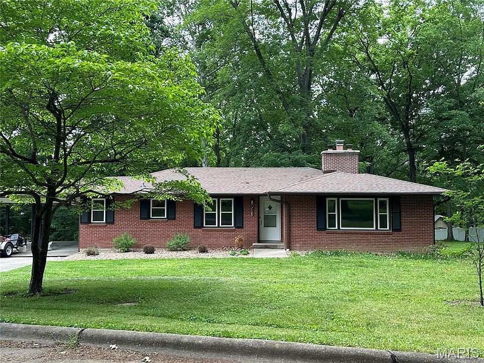 1st image of 943 Shady Ln