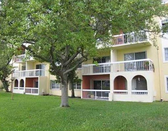2nd image of 7700 Camino Real APT 307