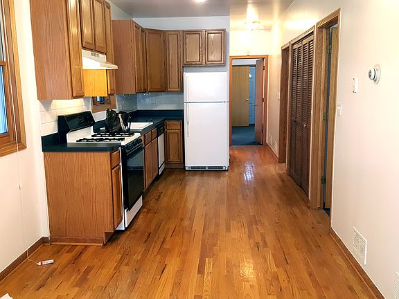 2nd image of 1446 N Campbell Ave APT 2