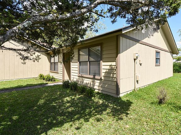 3rd image of 7048 Eagles Perch Dr