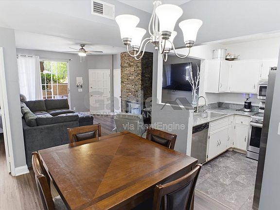 3rd image of 23845 Del Monte Dr Unit 65