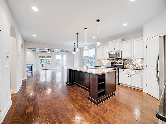 4th image of 106 Cobbler Cir