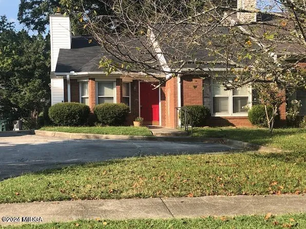 132 Manor Row, Macon, GA 31210