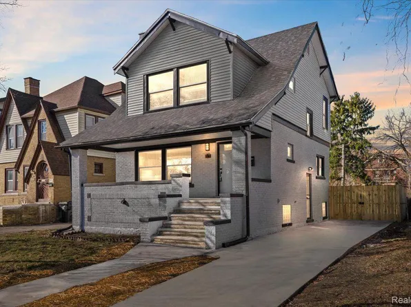 473 Chalmers St, Detroit, MI 48215