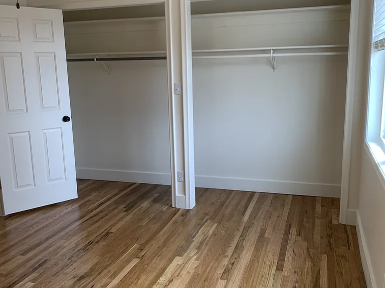 227 N North St #4 — Photo 14