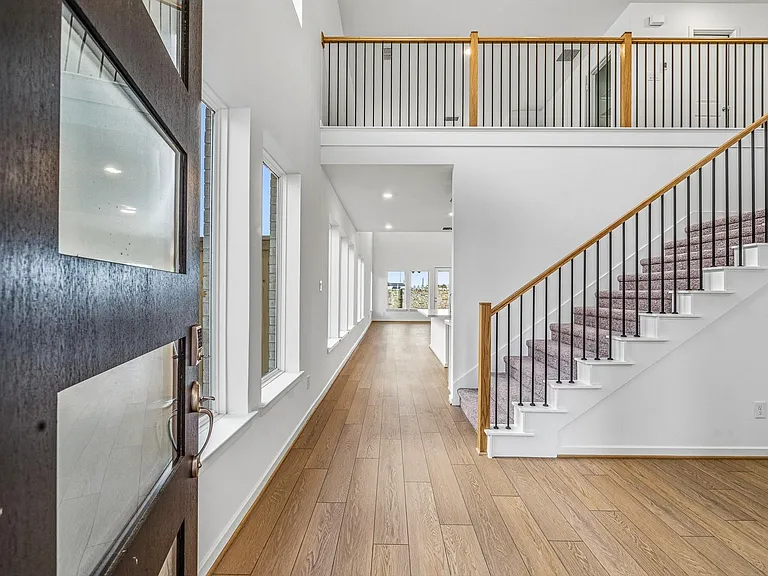 22135 Rangemore Dr — Photo 5