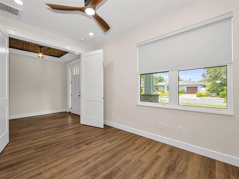 522 Louden Ave — Photo 39