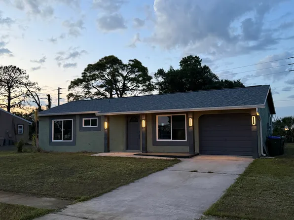 6540 Kenwood Dr, North Port, FL 34287