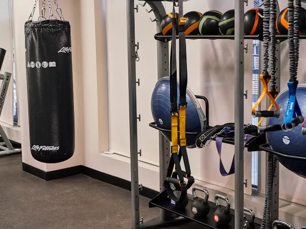 1309 5th Avenue image 8 of 19