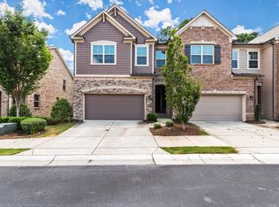 1607 Trailview Way, Atlanta, GA 30329